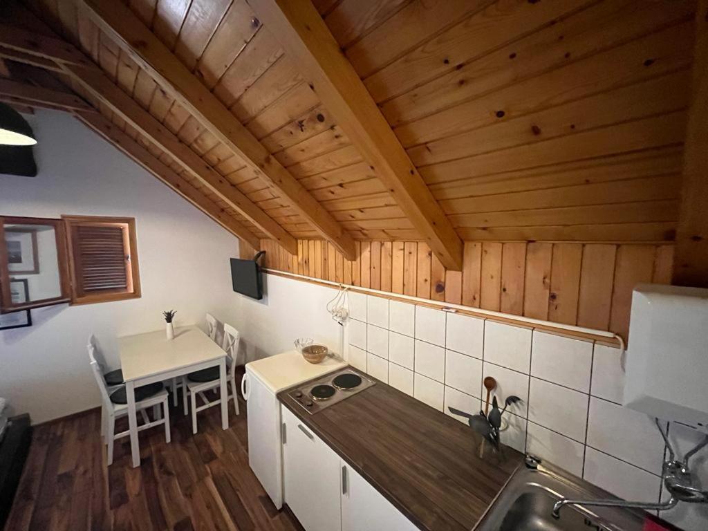 Cesargradska klet Lägenhet Tuhelj Exteriör bild